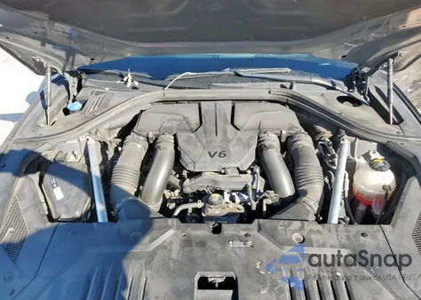 2022 Genesis Gv70 Base from USA, damaged, VIN KMUMCDTC4NU042870